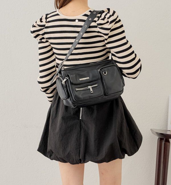  「【4色展開/500mlペットボトル収納可】ポケットデザインショルダーバッグ」|ショルダー・メッセンジャー|