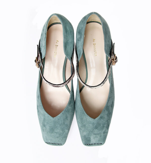 AU BANNISTER「スクエアトゥストラップパンプス」|パンプス|