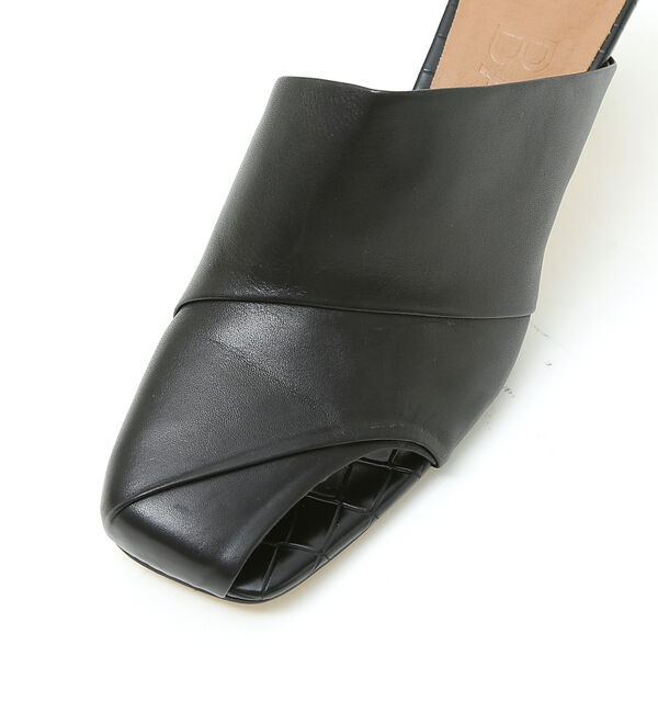 AU BANNISTER「ツイストミュールサンダル」|サンダル|