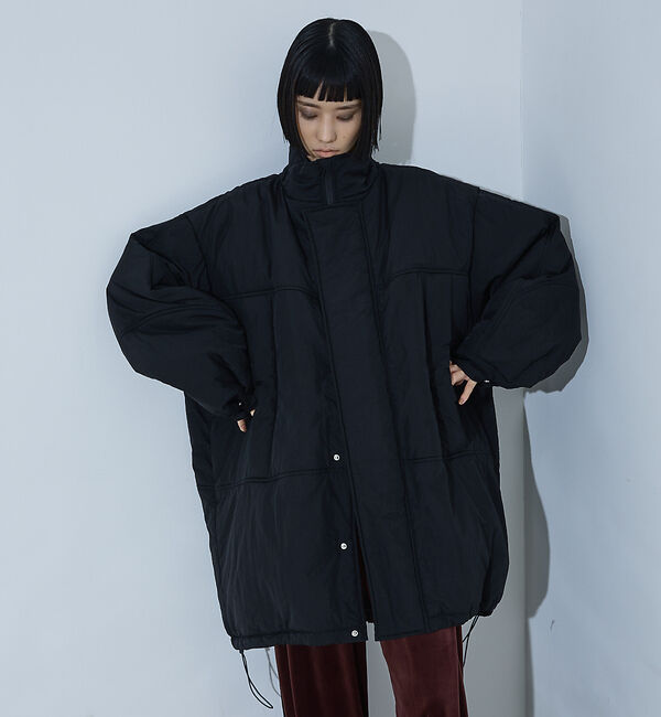 NOMINE「モンスターパーカー」|ダウン|