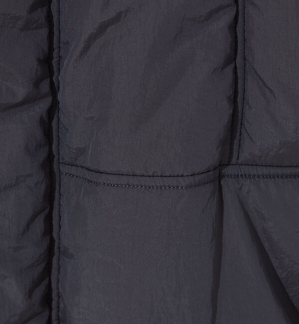 NOMINE「モンスターパーカー」|ダウン|