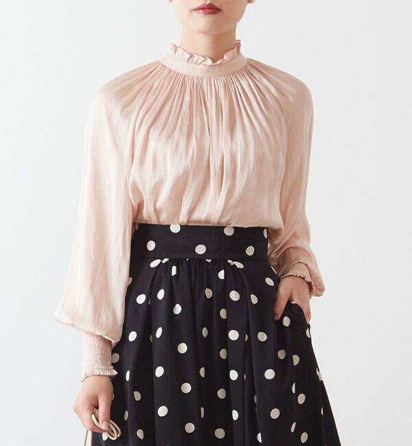 TIARA「《定番》ヴィンテージサテン2WAYフリルネックブラウス」|シャツ・ブラウス|ピンク