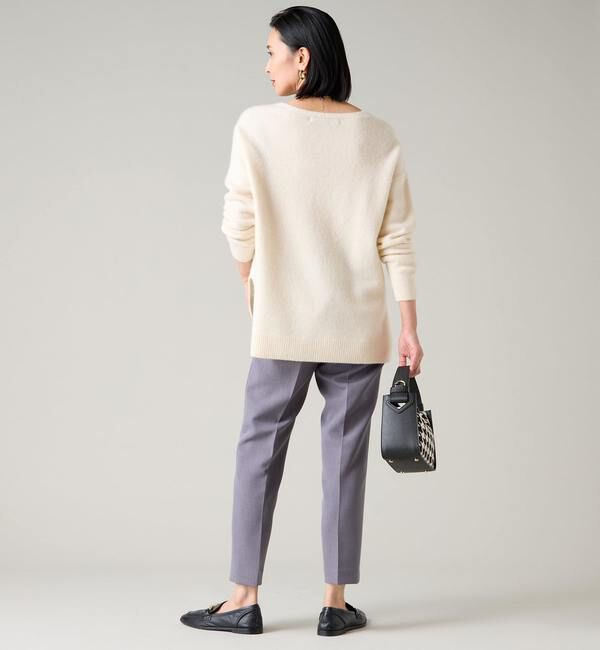 TIARA「Vネックニット」|ニット・セーター|