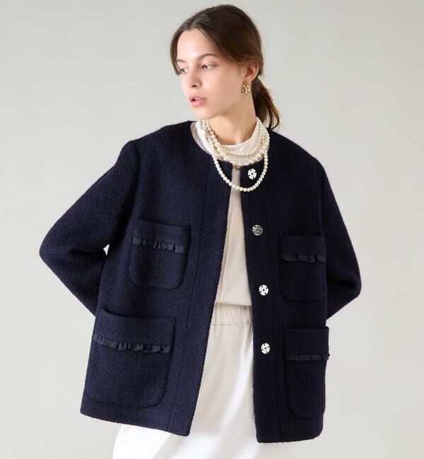 TIARA「フリルトリミングボックスジャケット」|ノーカラージャケット|ネイビー