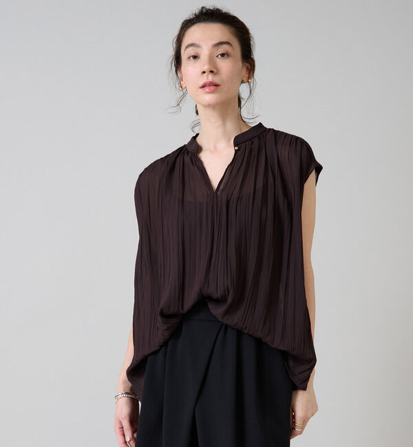 Liesse「ランダムプリーツフレンチスリーブブラウス」|シャツ・ブラウス|チャコールグレー