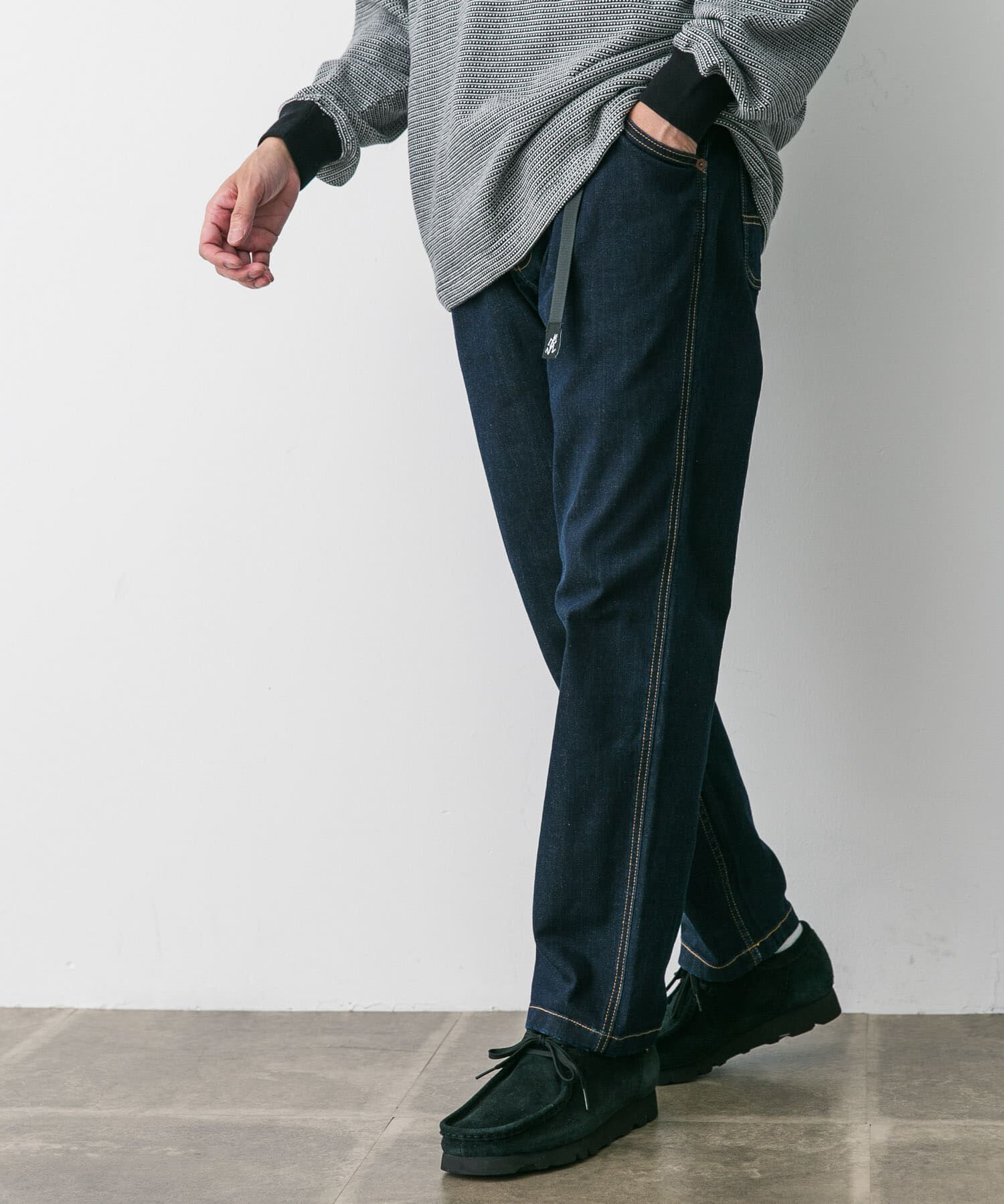 URBAN RESEARCH DOORS「『別注』Gramicci　Mountain Tuck Pants」|デニム|