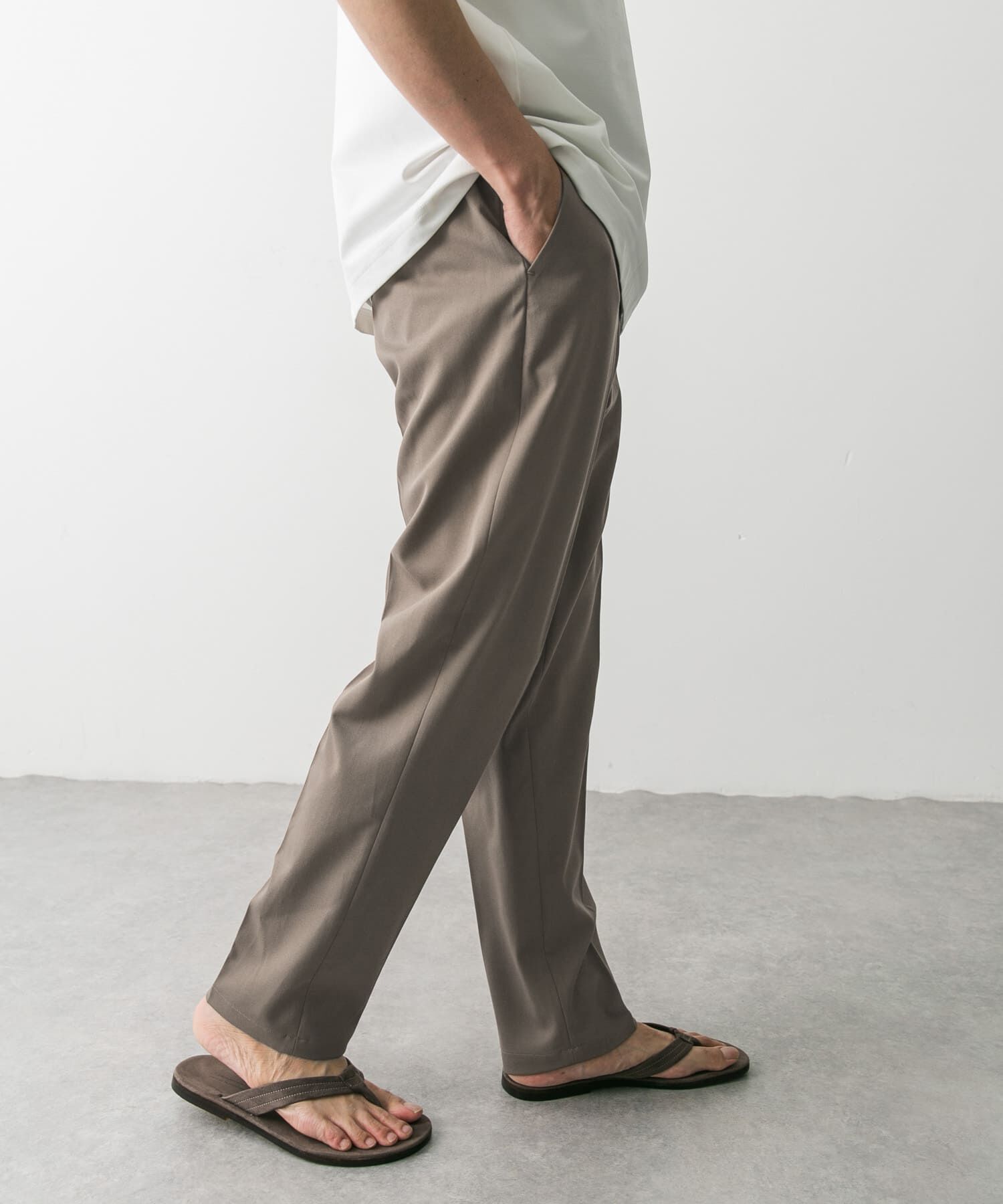 URBAN RESEARCH DOORS「TRツイルテーパードトラウザー」|その他|