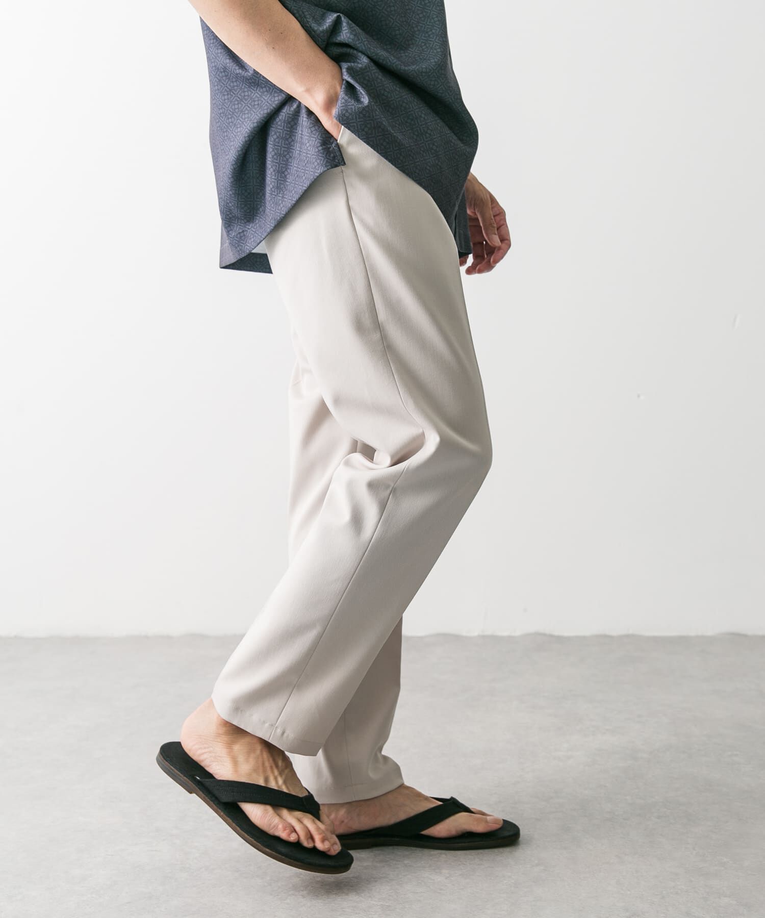 URBAN RESEARCH DOORS「TRツイルテーパードトラウザー」|その他|