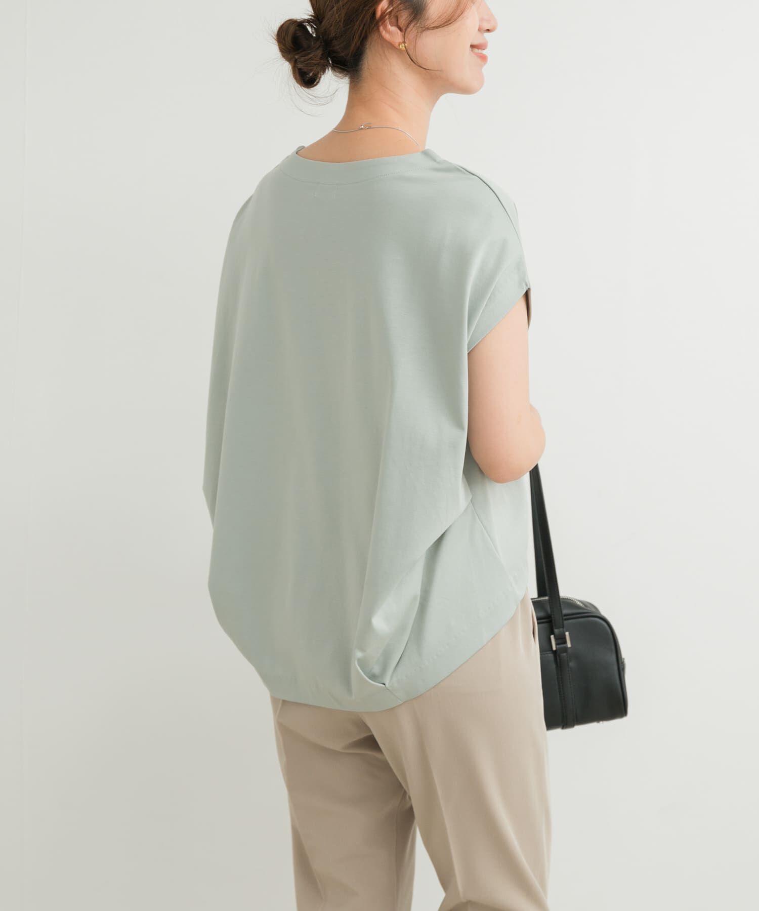 URBAN RESEARCH DOORS「コットンバックタックフレンチプルオーバー」|Tシャツ・カットソー|