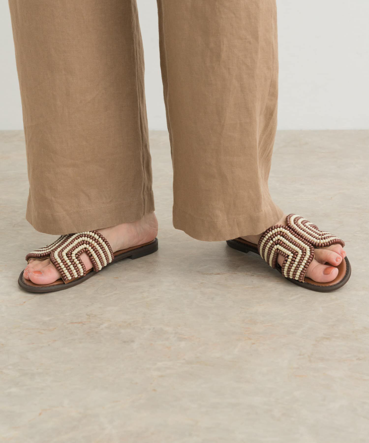 URBAN RESEARCH DOORS「ビーズサンダル」|サンダル|