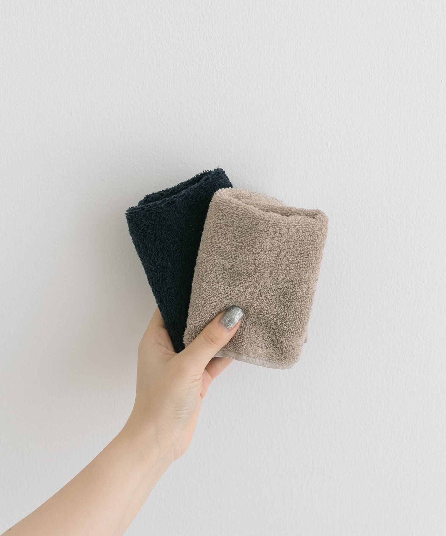 URBAN RESEARCH「『UR TECH』ソリッド ハンドタオル」|タオル|