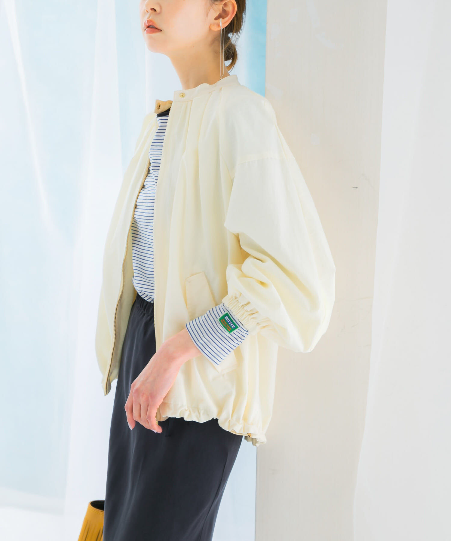 URBAN RESEARCH ROSSO「ギャザーボリュームブルゾン」|ブルゾン・スタジャン|