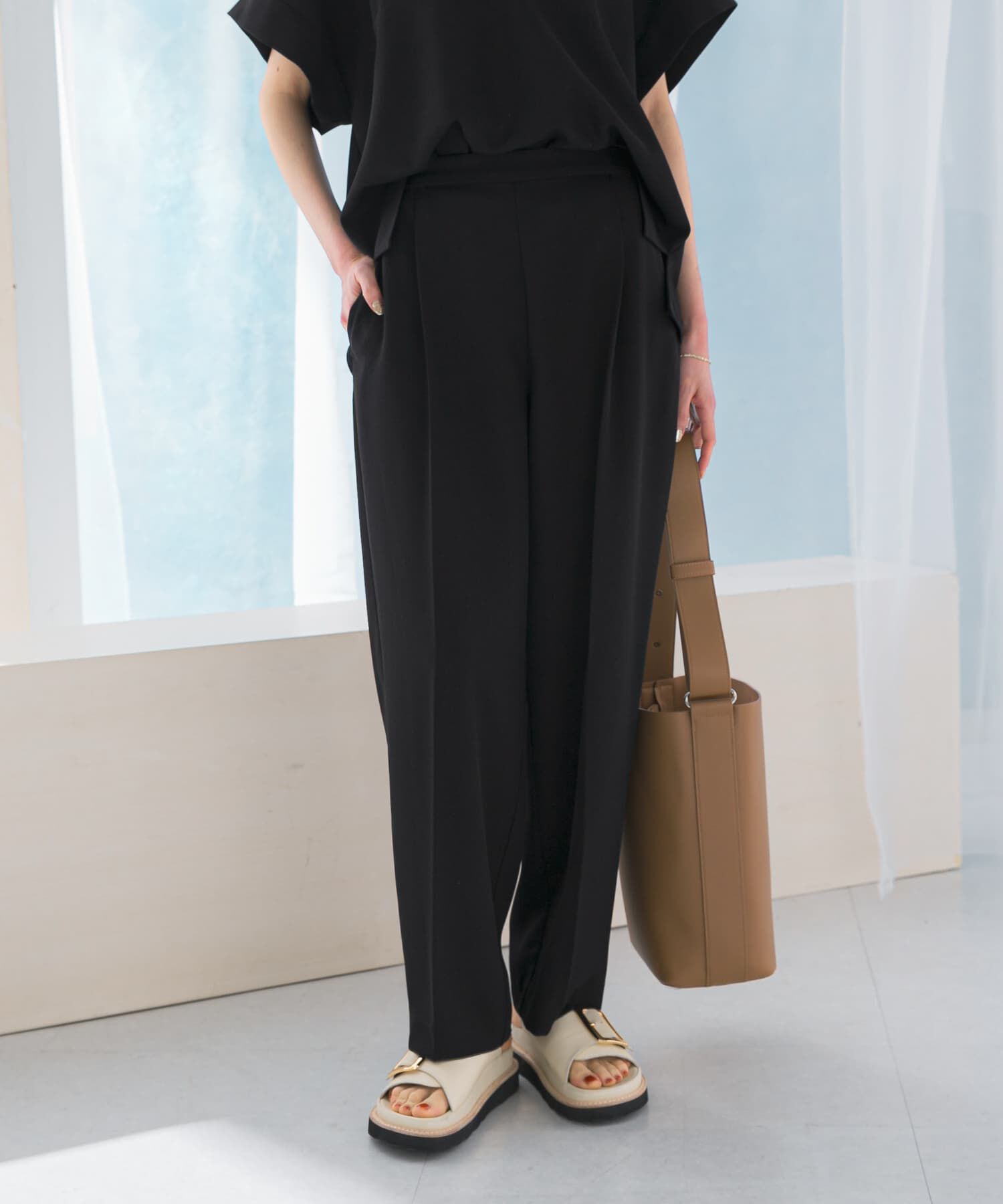 URBAN RESEARCH ROSSO「『WEB/一部店舗限定』『撥水』センタープレスイージーパンツ」|その他|