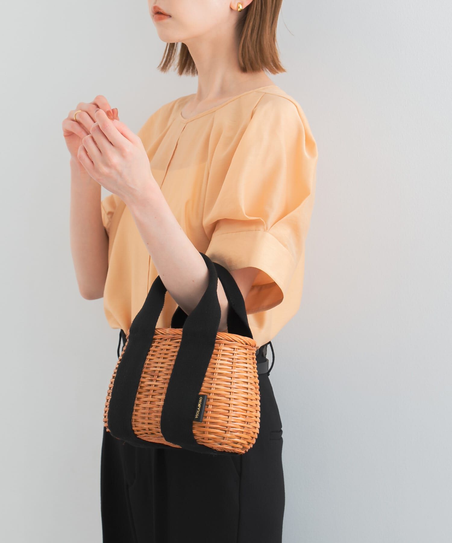 URBAN RESEARCH ROSSO「VIOLAd&rsquo;ORO　ラタンバスケット型2WAYトート」|ハンドバッグ|