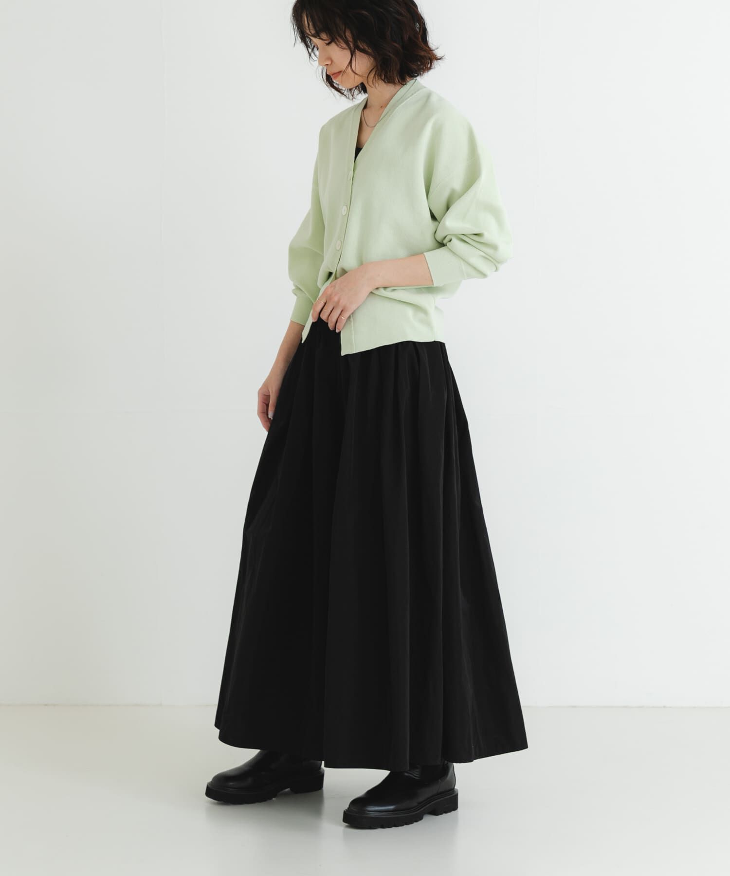 URBAN RESEARCH「メモリータフタボリュームスカート」|スカート|