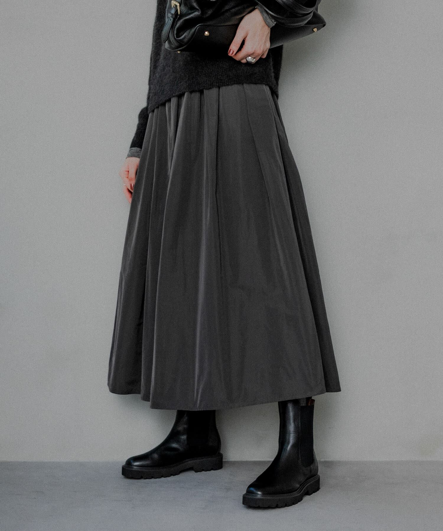 URBAN RESEARCH「メモリータフタボリュームスカート」|スカート|