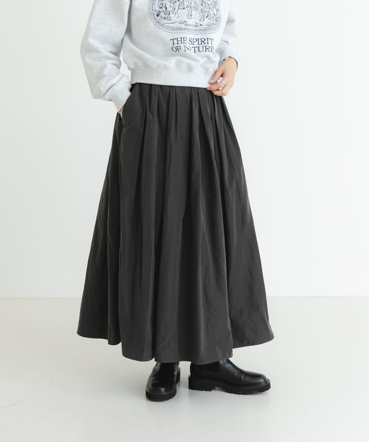 URBAN RESEARCH「メモリータフタボリュームスカート」|スカート|