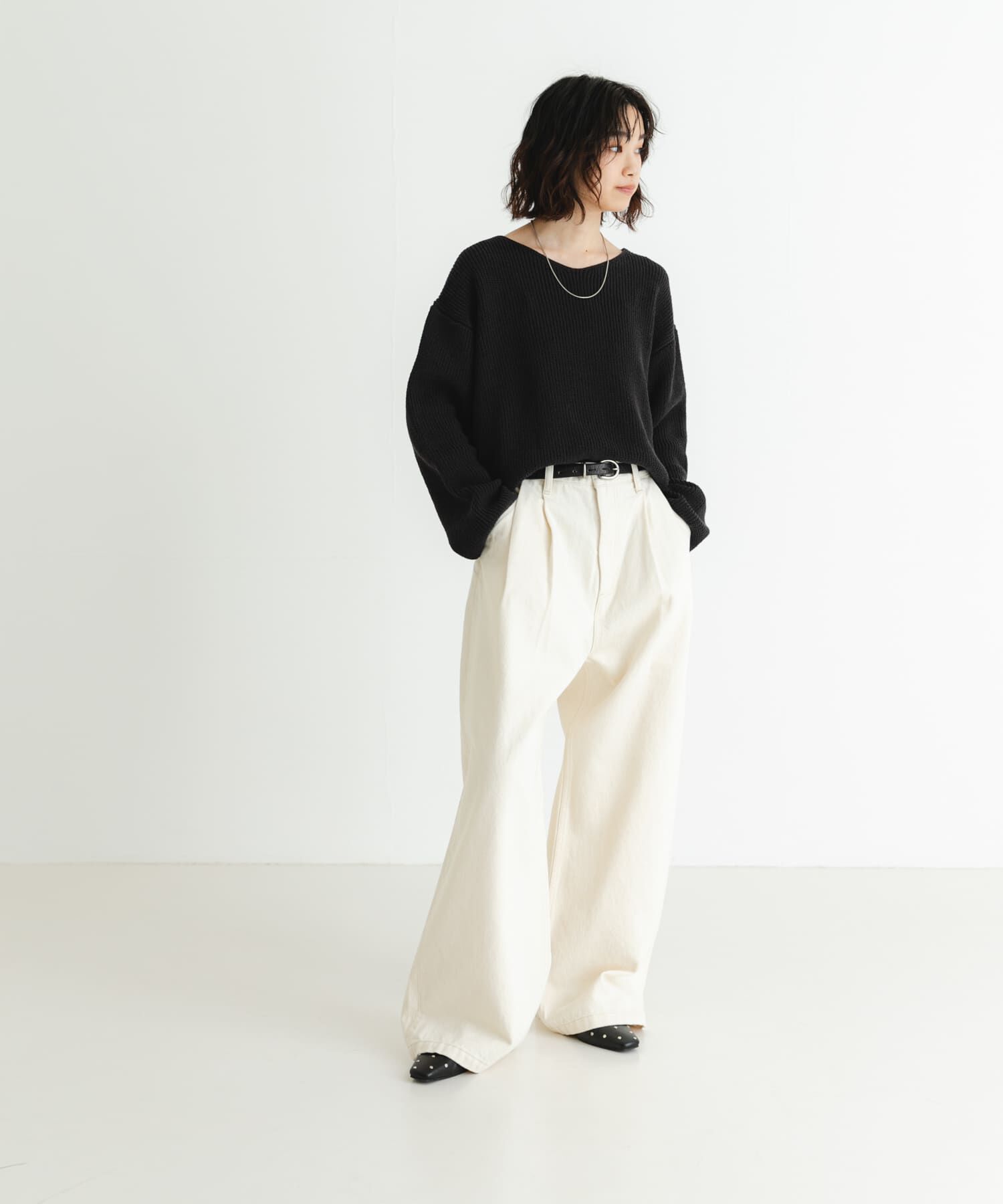 URBAN RESEARCH「テープヤーンVネック畦ニット」|ニット・セーター|