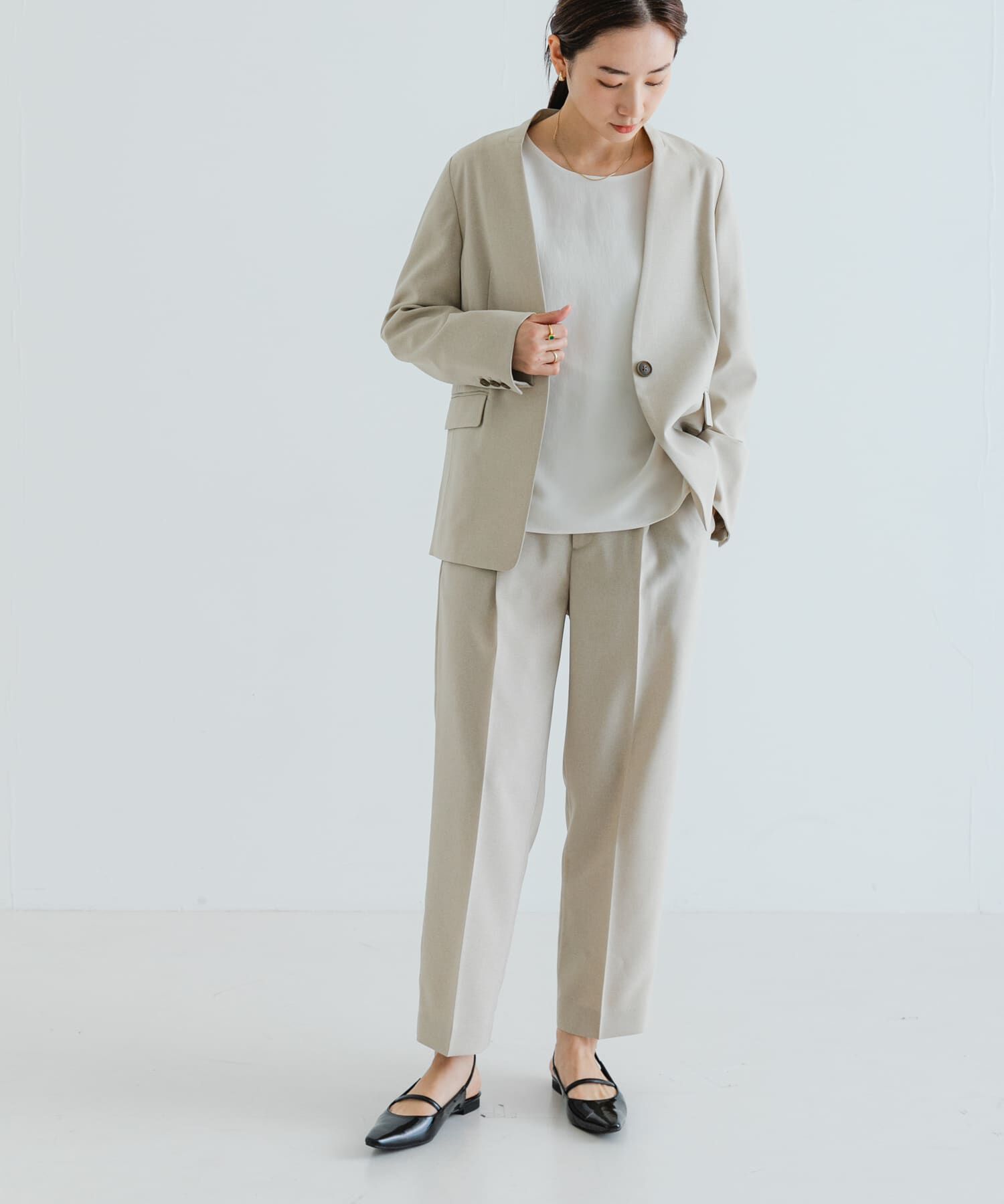 URBAN RESEARCH「『3サイズ展開』タックテーパードパンツ」|その他|