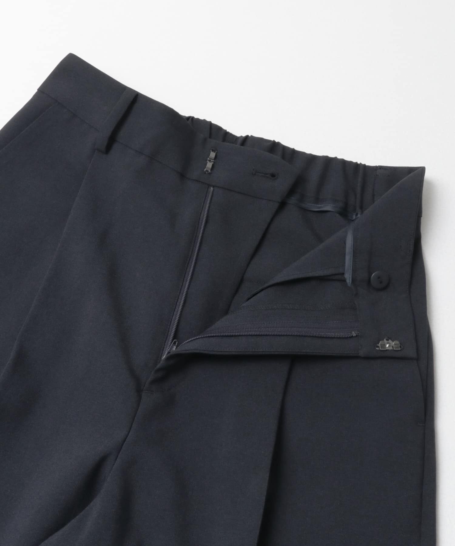 URBAN RESEARCH「『3サイズ展開』タックテーパードパンツ」|その他|