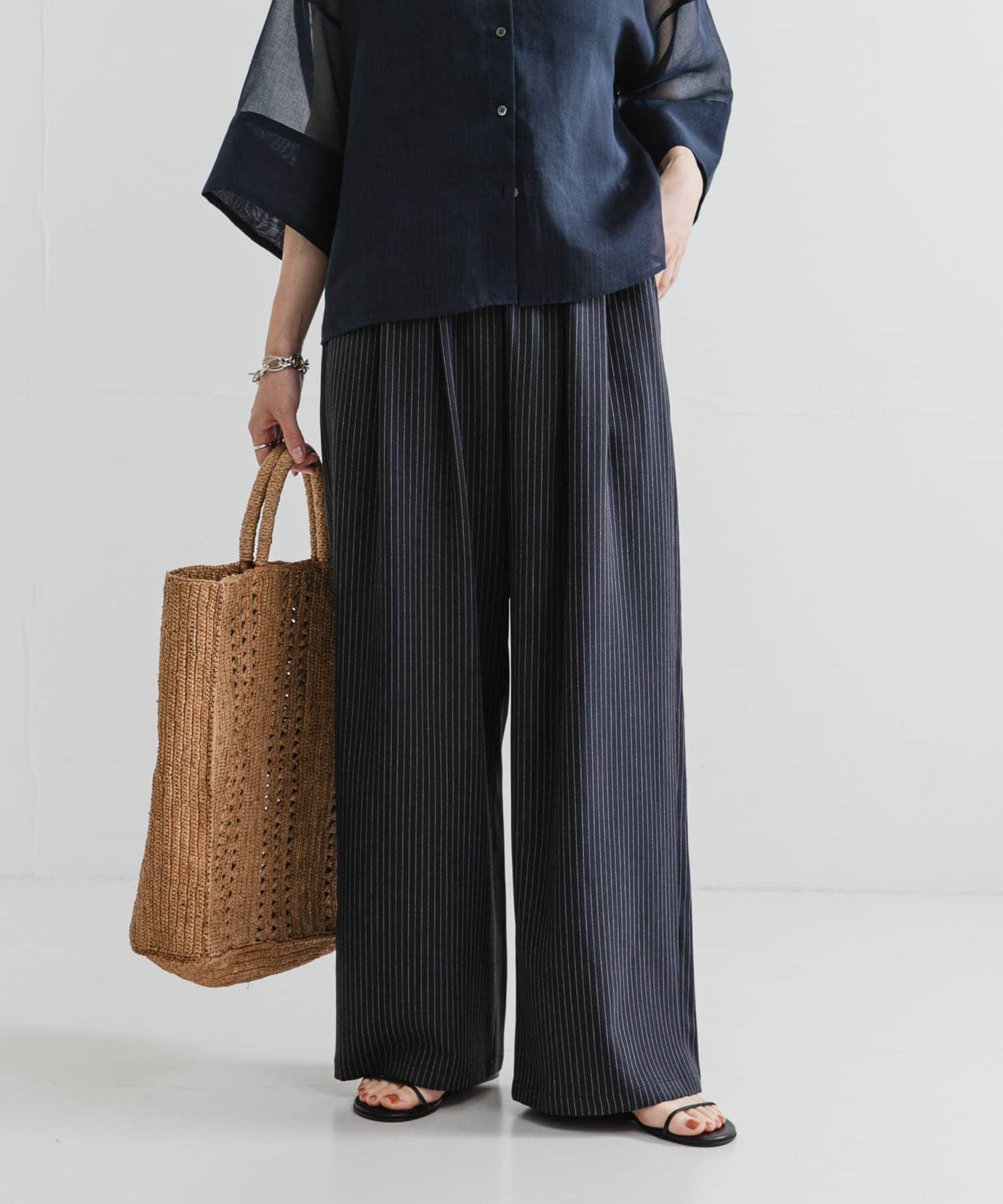 URBAN RESEARCH「『3サイズ展開』『イージーケア』タックギャザーストレートパンツ」|その他|