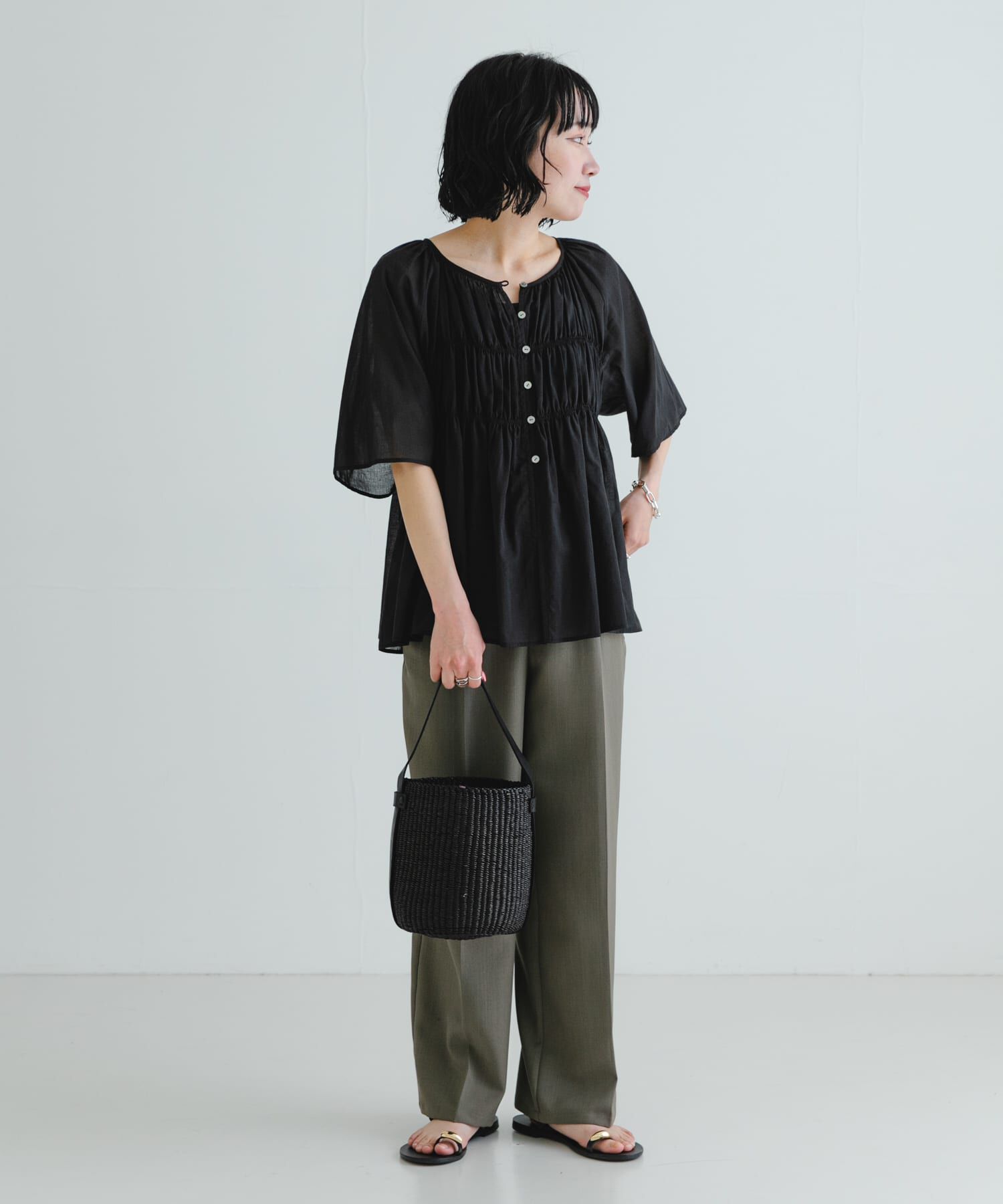 URBAN RESEARCH「『3サイズ展開』『イージーケア』ストレッチタックスラックス」|その他|