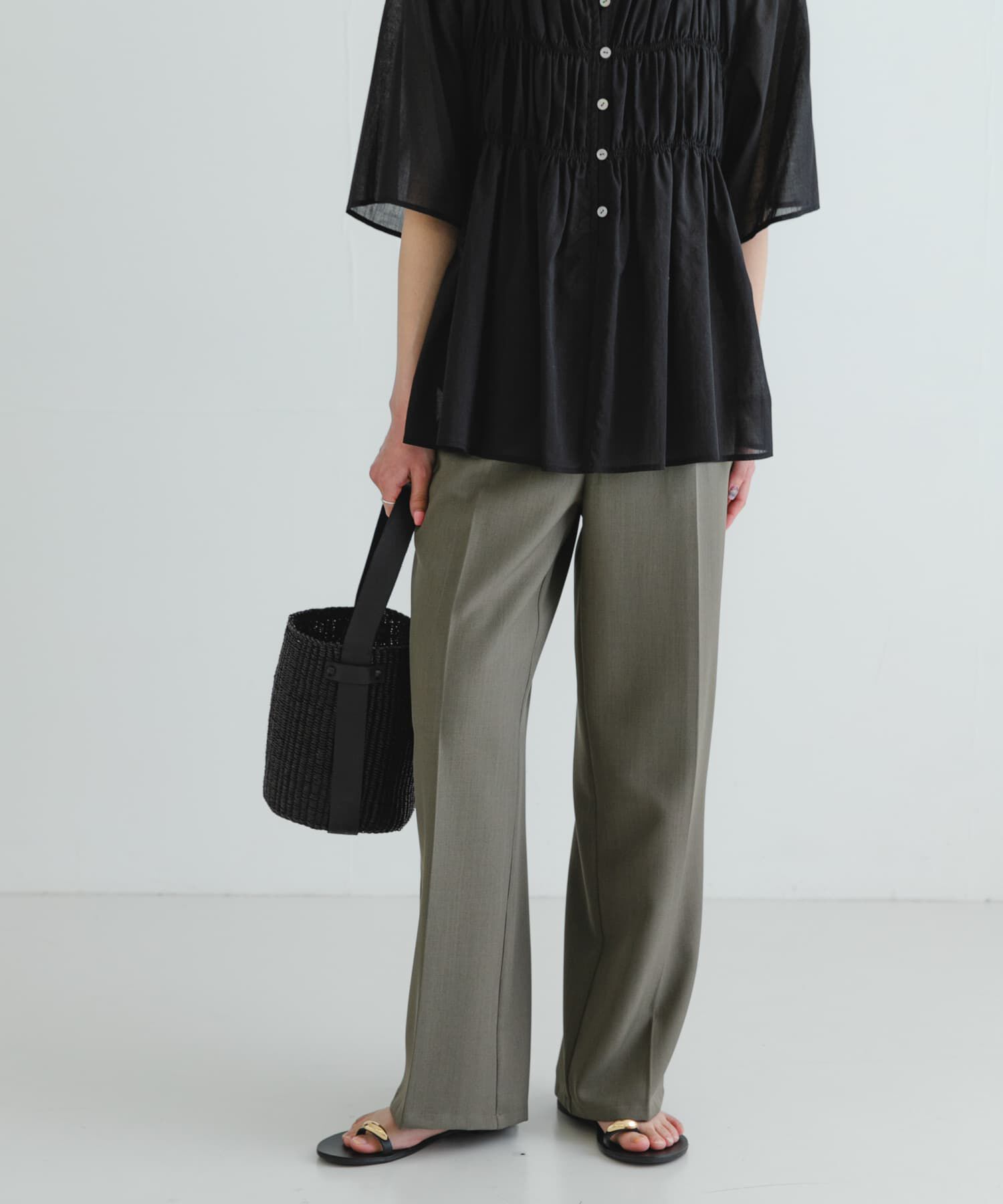 URBAN RESEARCH「『3サイズ展開』『イージーケア』ストレッチタックスラックス」|その他|