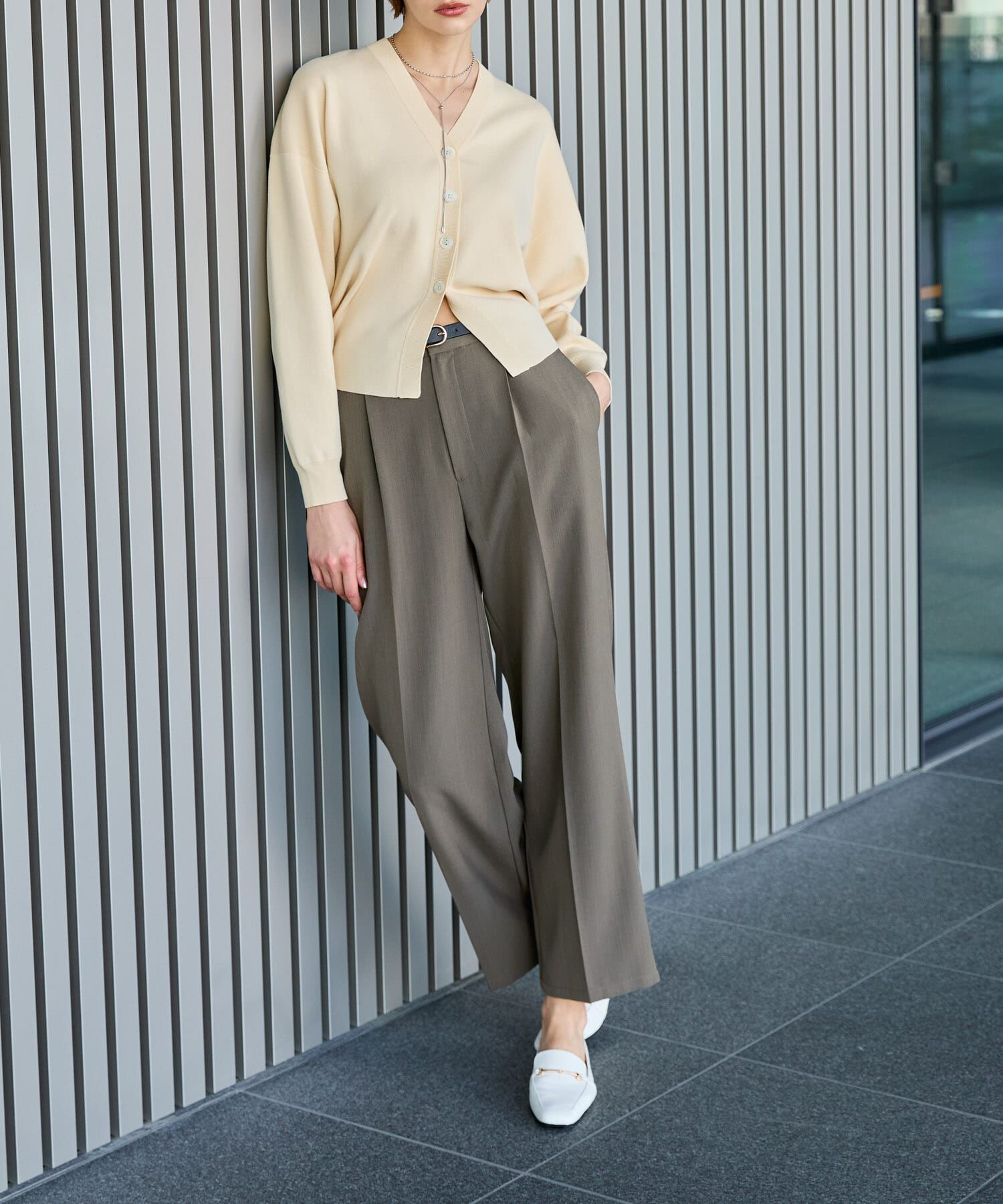 URBAN RESEARCH「『3サイズ展開』『イージーケア』ストレッチタックスラックス」|その他|