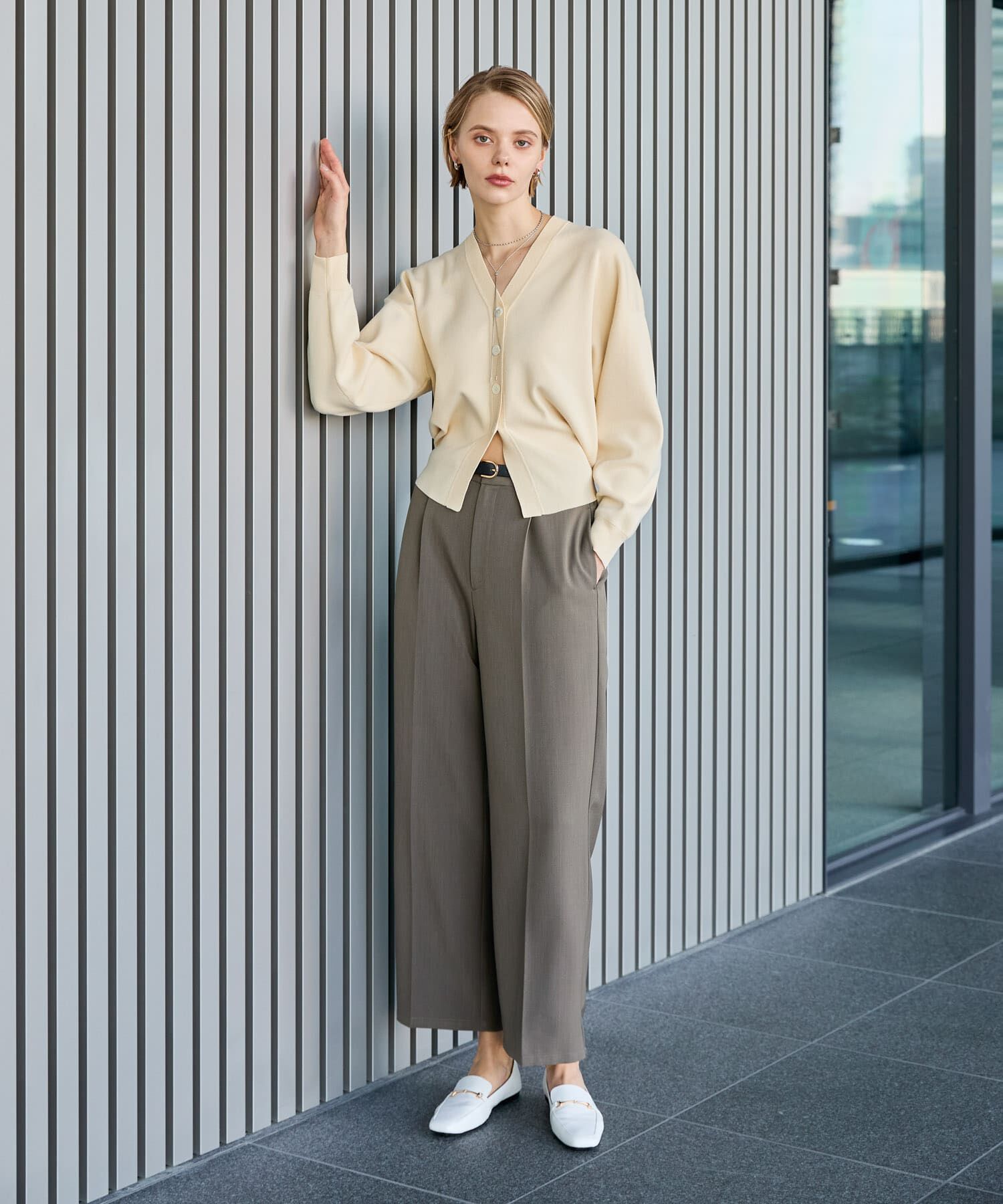 URBAN RESEARCH「『3サイズ展開』『イージーケア』ストレッチタックスラックス」|その他|