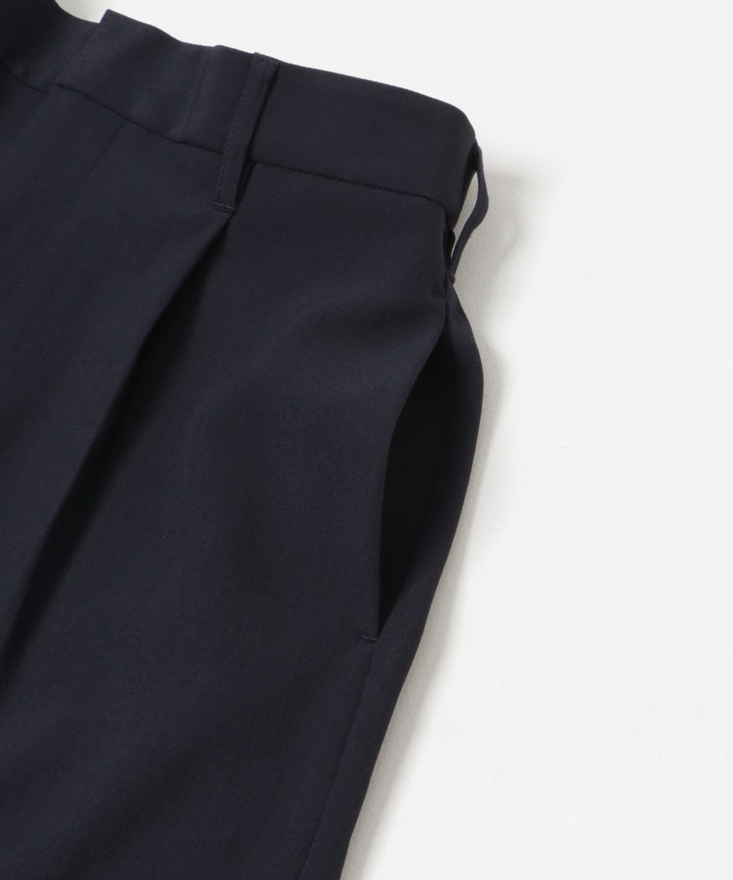 URBAN RESEARCH「『3サイズ展開』『イージーケア』ストレッチタックスラックス」|その他|