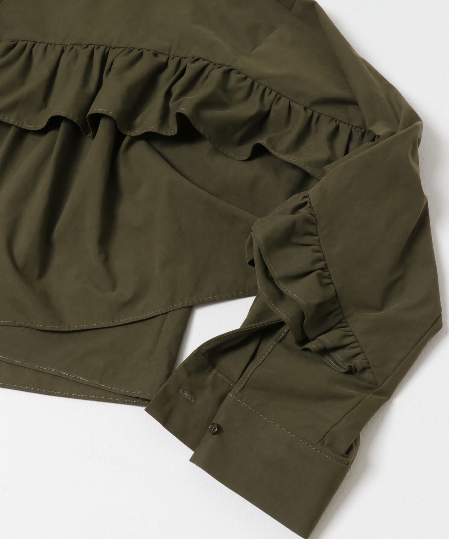  「『WEB限定』ラッフルデザインブラウス」|シャツ・ブラウス|