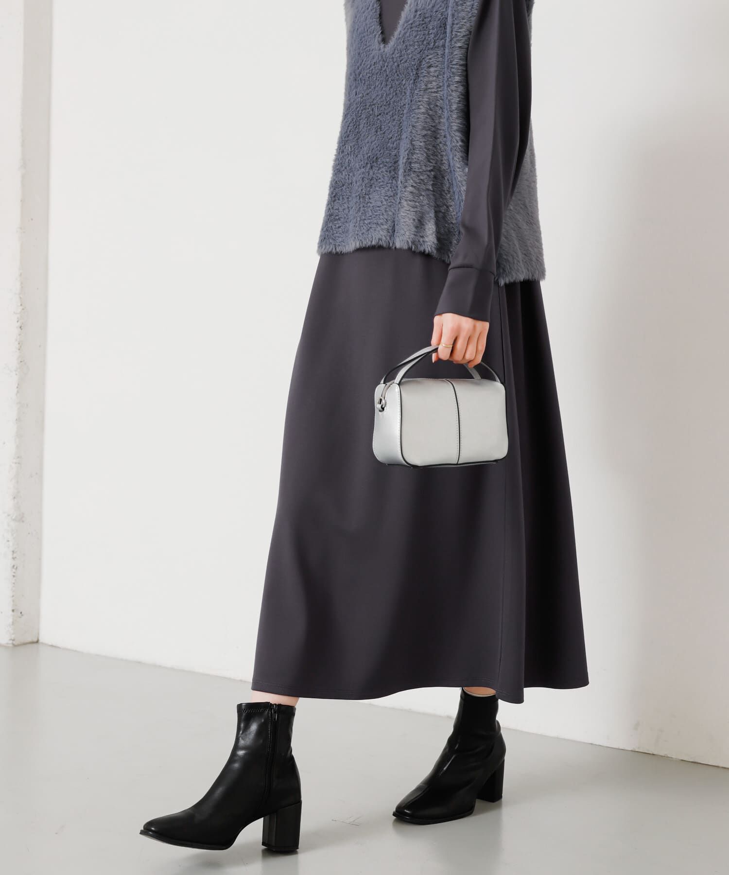 SENSE OF PLACE by URBAN RESEARCH「シャギーベストレイヤードワンピース」|ワンピース|