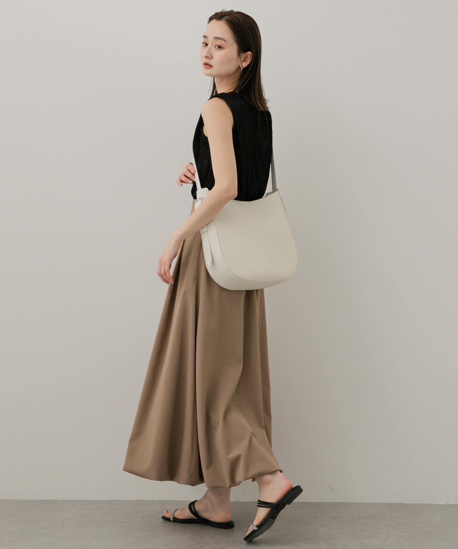 SENSE OF PLACE by URBAN RESEARCH「アウトポケットビッグショルダーバッグ」|ショルダー・メッセンジャー|