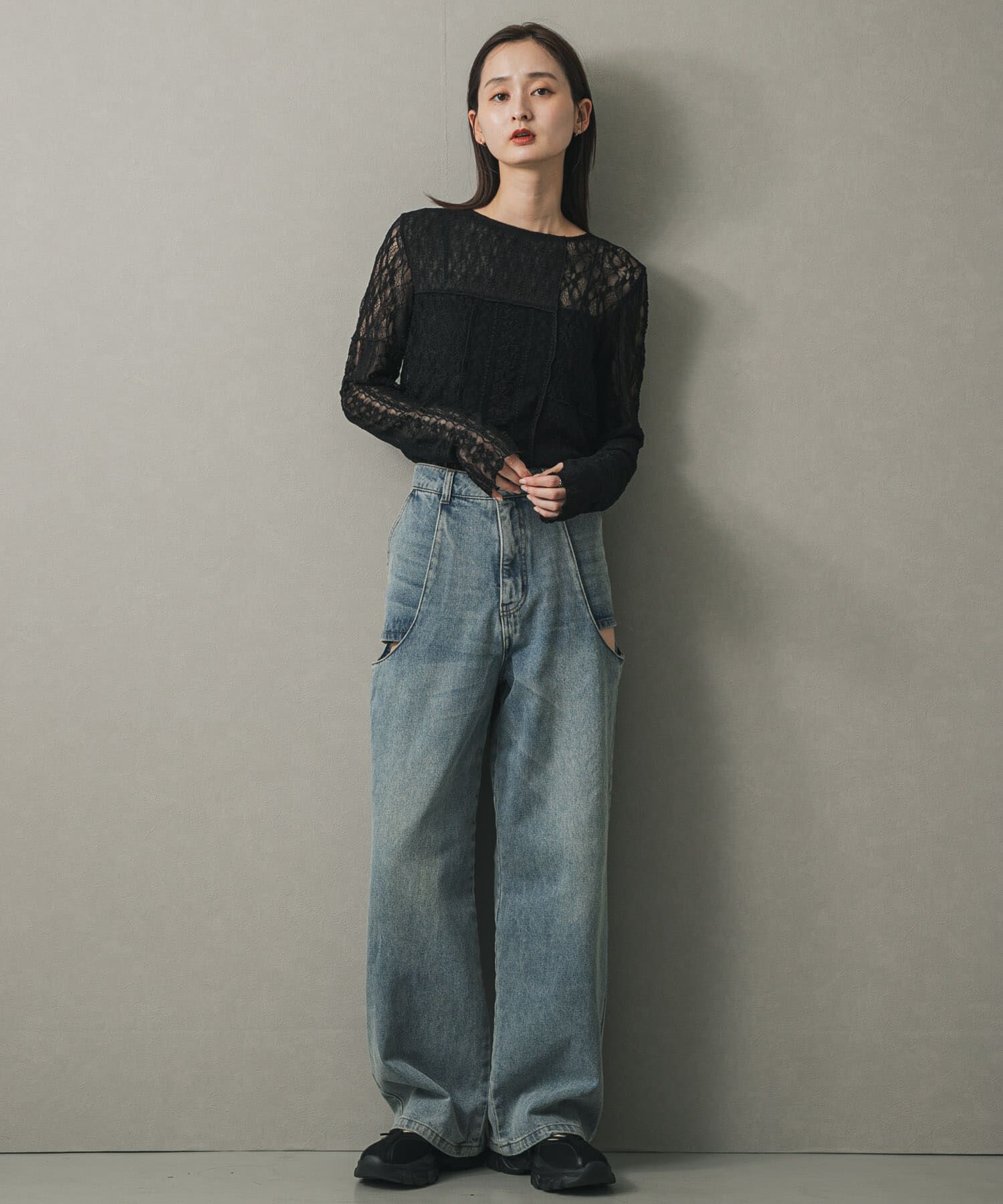 SENSE OF PLACE by URBAN RESEARCH「『WEB/一部店舗限定サイズ』サイドカットアウトデニム」|デニム|