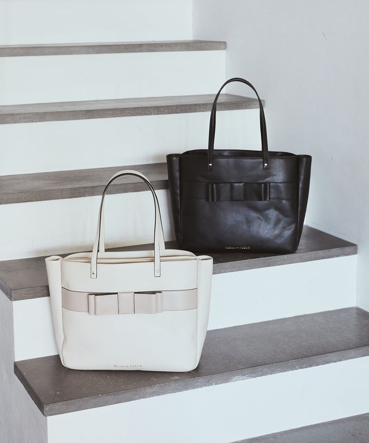 Maison de FLEUR「フロントリボン3ルームトートバッグ」|トートバッグ|