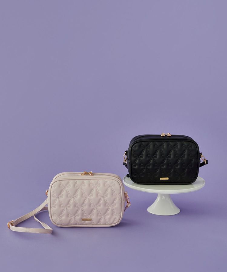 Maison de FLEUR「リボンキルティングスクエアポシェット」|ショルダー・メッセンジャー|