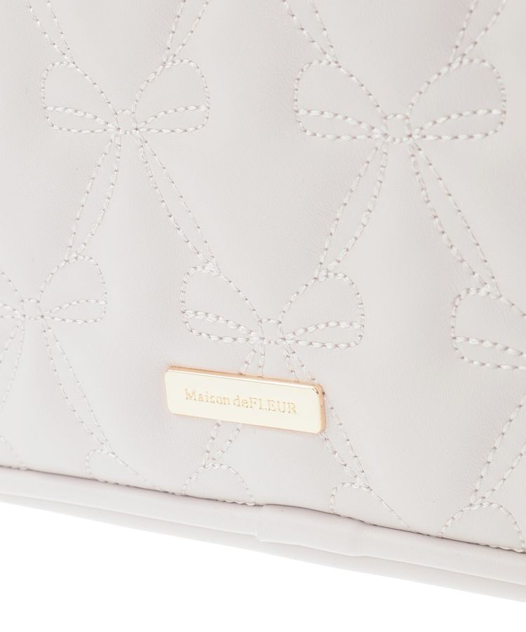 Maison de FLEUR「リボンキルティングスクエアポシェット」|ショルダー・メッセンジャー|