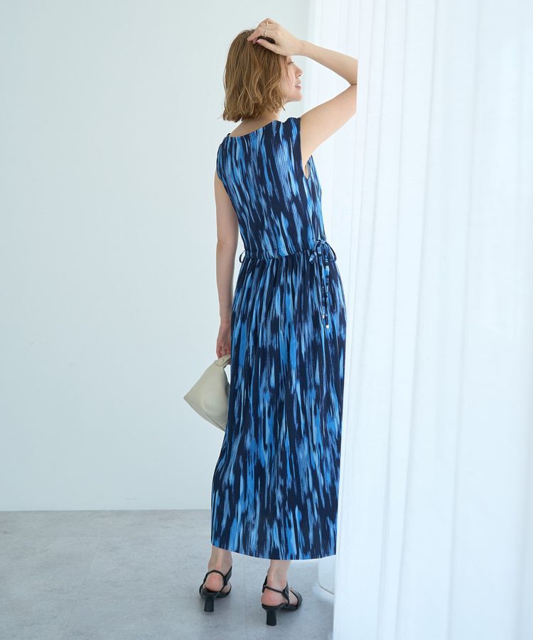 YECCA VECCA「ランダムアート柄プリーツワンピース」|ワンピース|