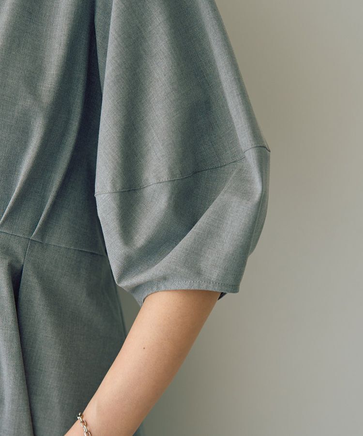 YECCA VECCA「【UVカット/接触冷感】ボリュームスリーブタックワンピース」|ワンピース|