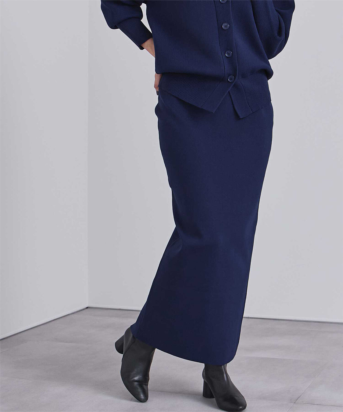 ur's「スポンディッシュ美シルエットニットタイトスカート」|スカート|