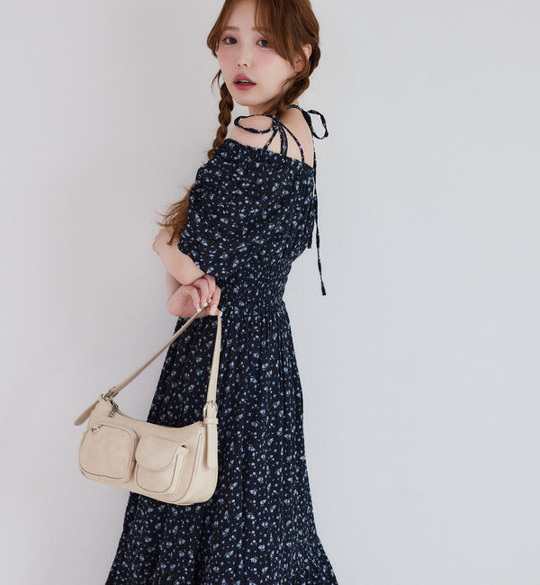  「【ウエスト細見え】シャーリングアソートワンピ」|ワンピース|