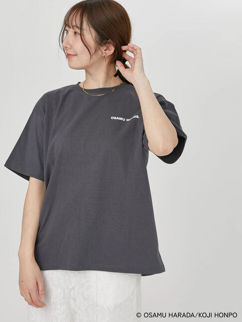 Te chichi TERRASSE「【OSAMU GOODS&times;Te chichi TERRASSE】バックプリントTシャツ」|Tシャツ・カットソー|