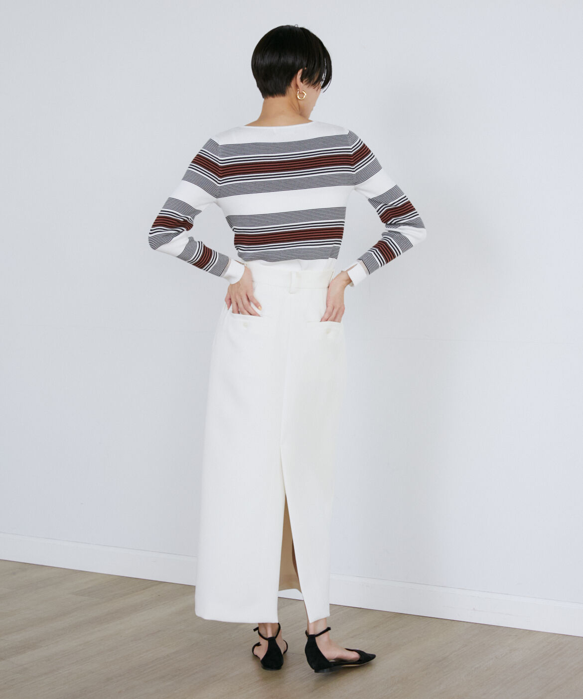 INED「スクエアネックリブニット」|ニット・セーター|