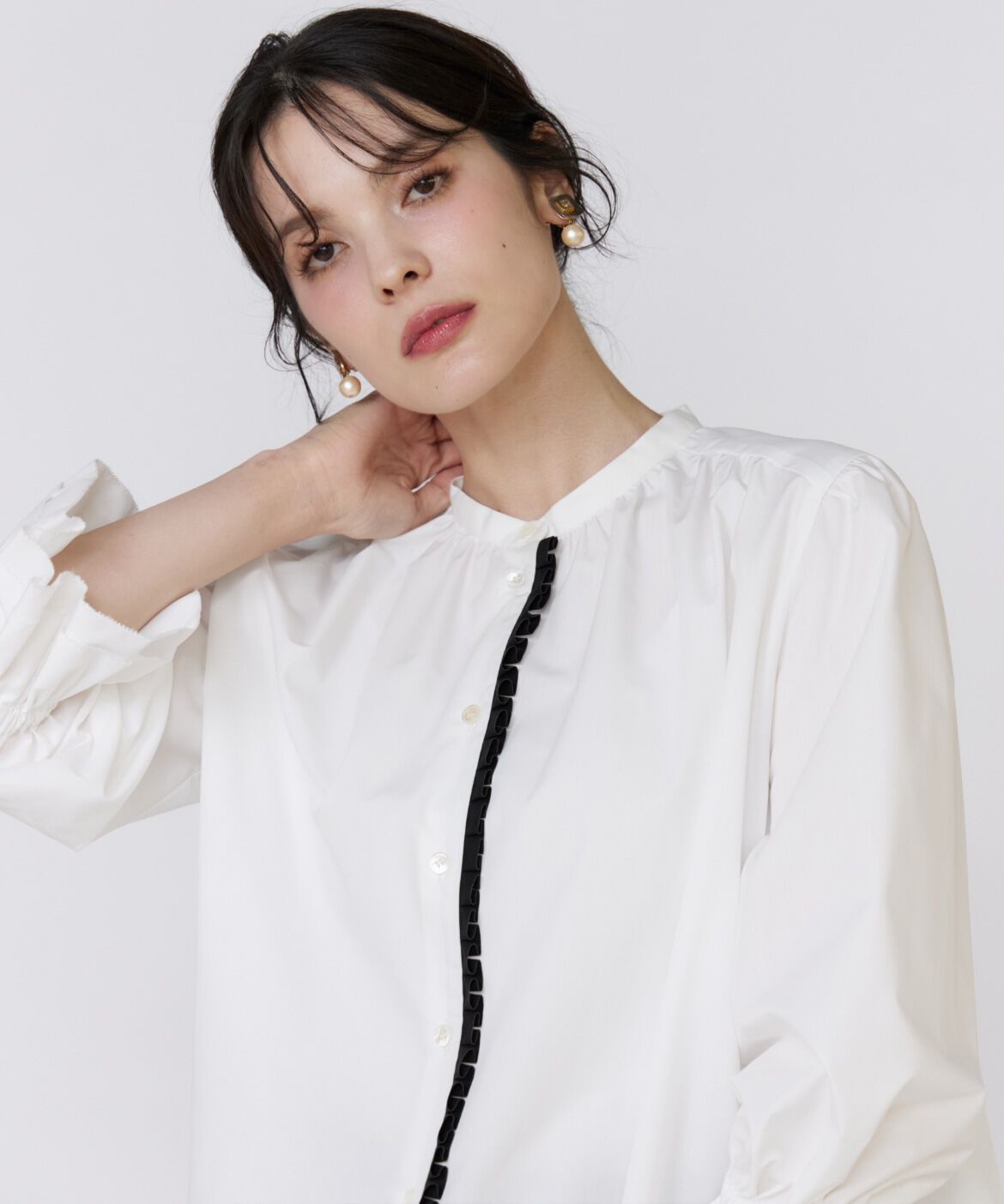 Maglie le cassetto「配色フリルショート丈ブラウス」|シャツ・ブラウス|