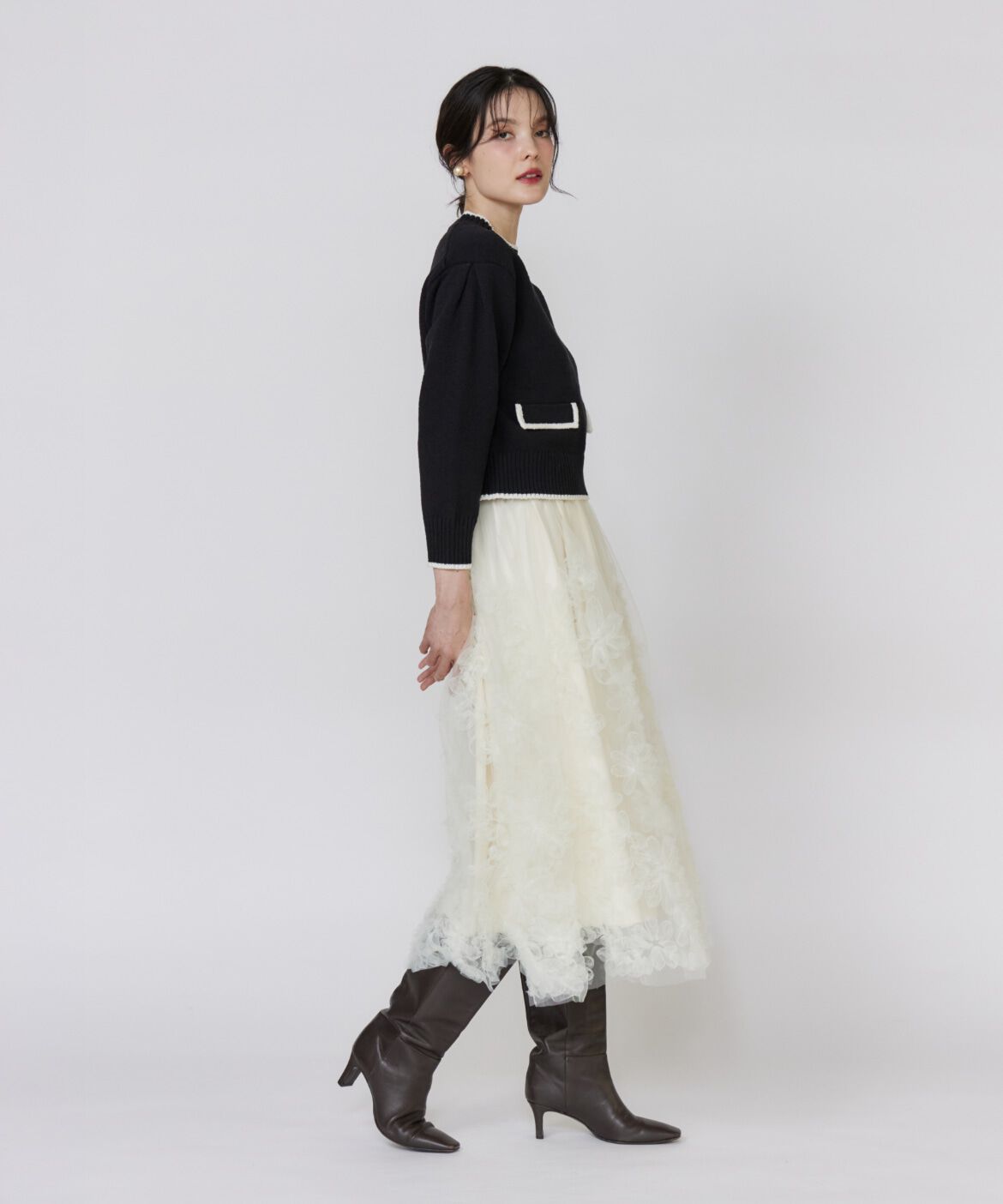 Maglie le cassetto「手描き花刺繍チュールスカート」|スカート|