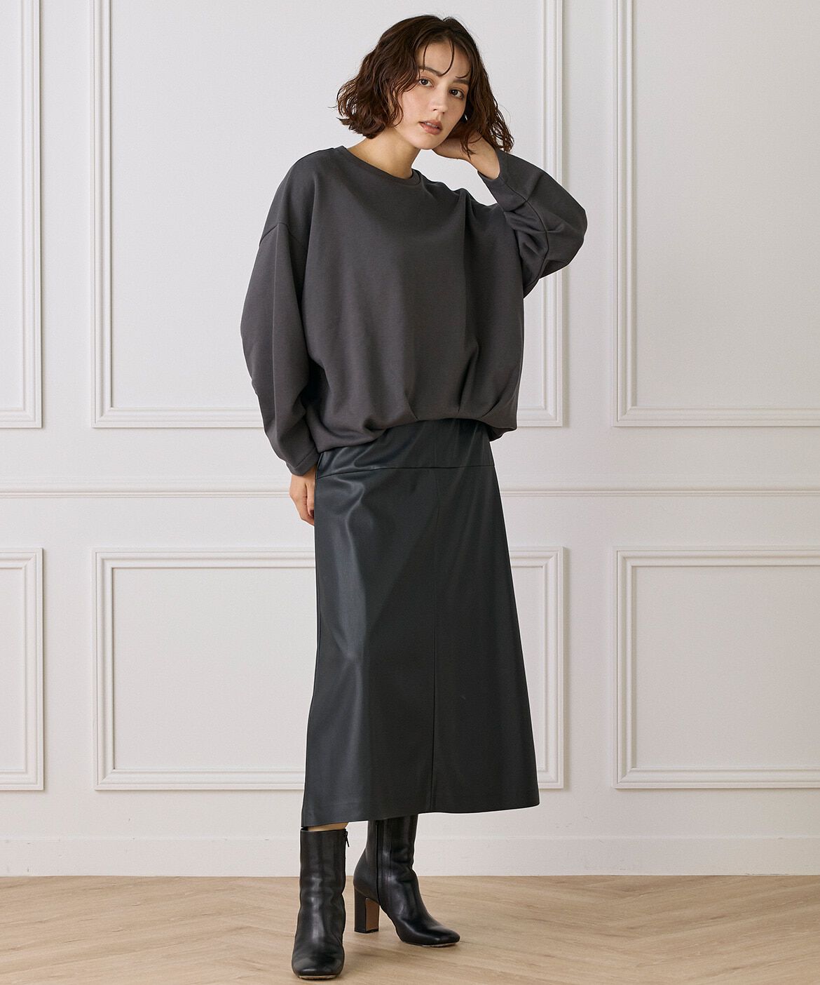 INED「フロントタック裏毛プルオーバー《YVON》」|スウェット・ジャージ|