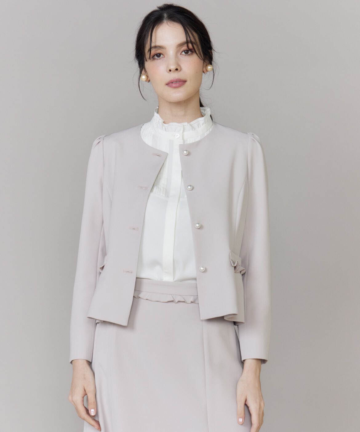 Maglie le cassetto「《プラスサイズ》フリルジャケット《M Maglie le cassetto》」|ノーカラージャケット|