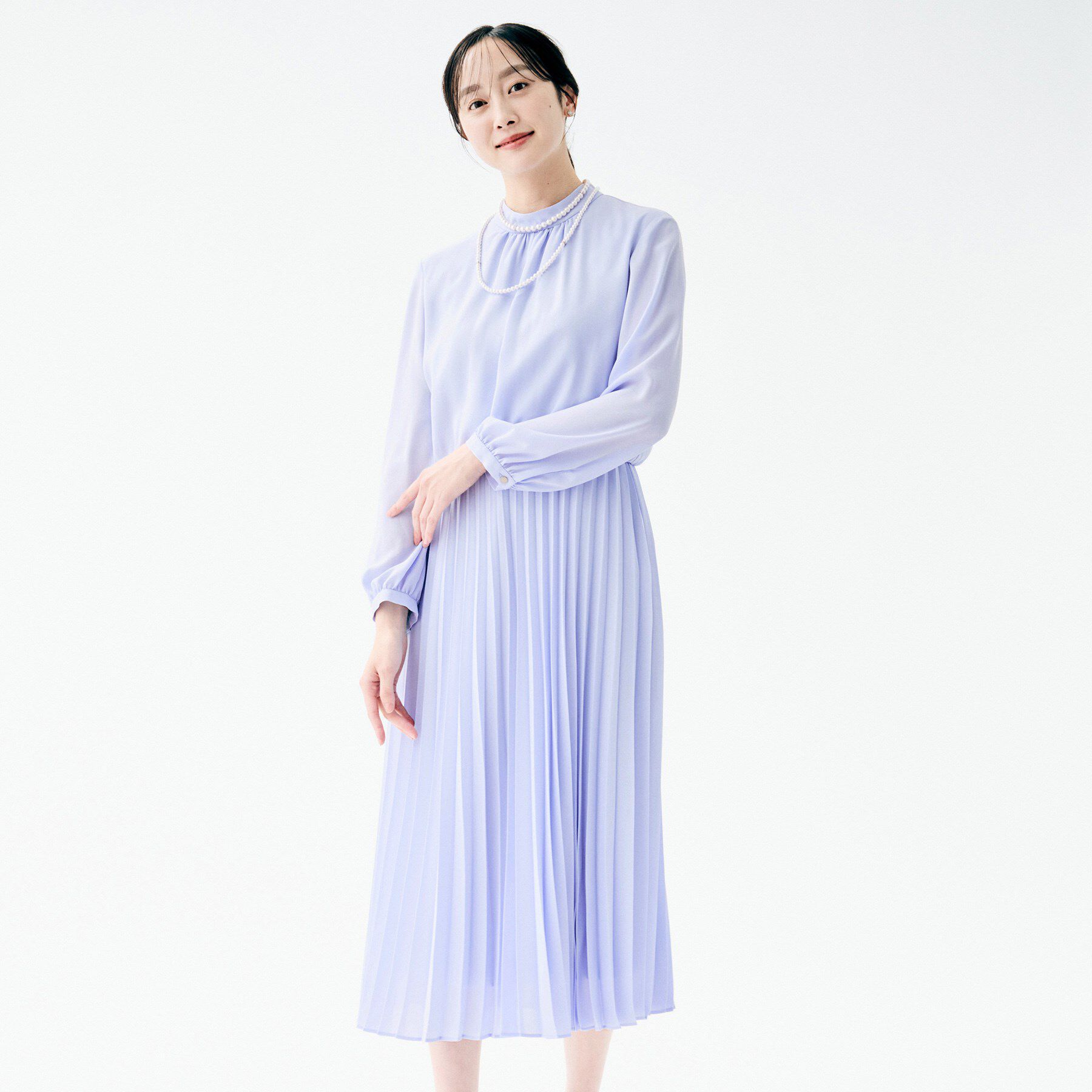 UNTITLED「ボウタイ プリーツワンピース」|ワンピース|