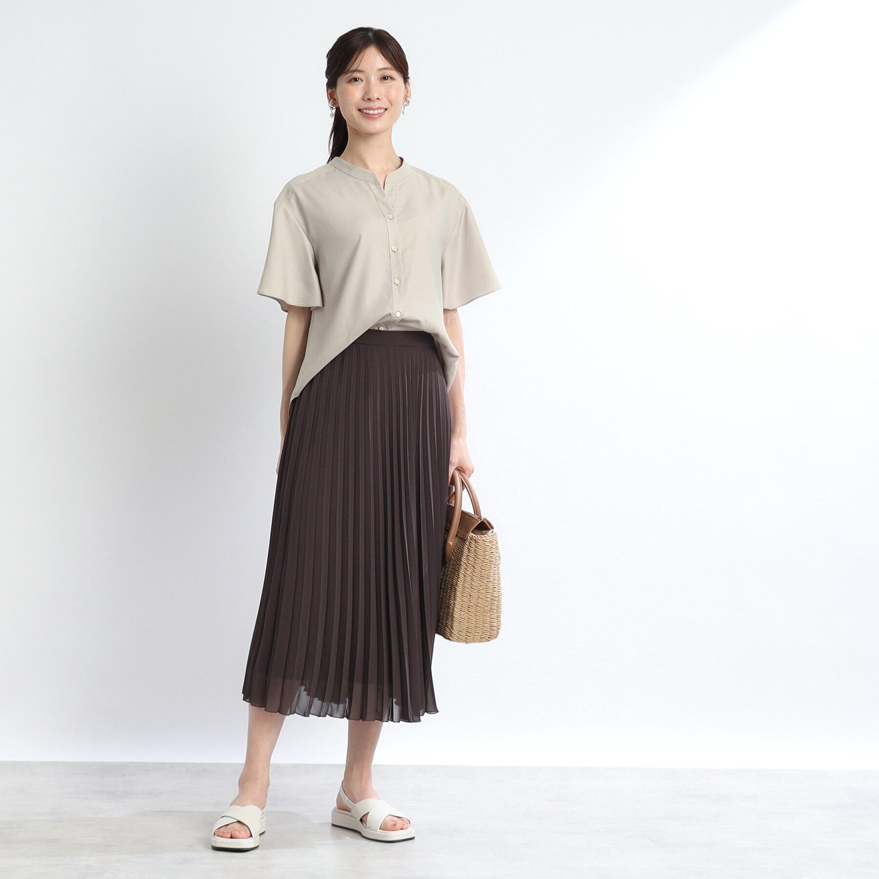 Reflect「【SALE／接触冷感／マシンウォッシュ可／セットアップ可能】リラクシーフレアスリーブブラウス」|シャツ・ブラウス|