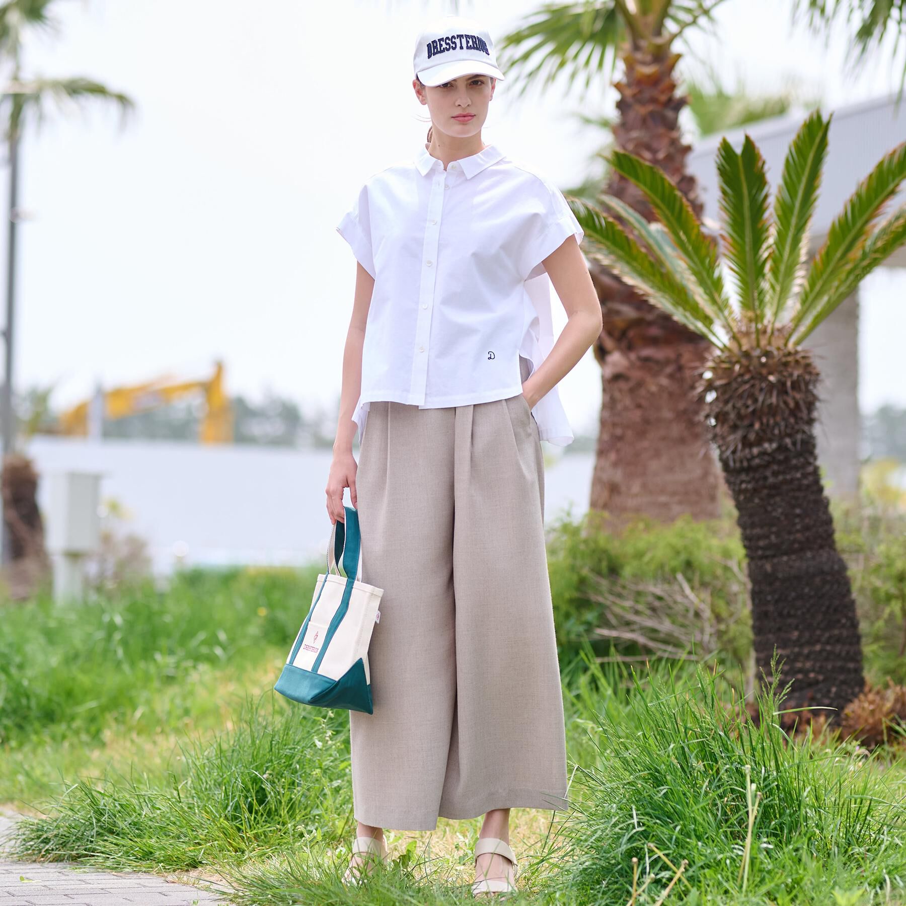 DRESSTERIOR「【日本製/コットン100％】バックフレアオックスシャツ」|シャツ・ブラウス|